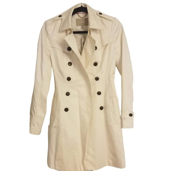 Banana Republic Cream Trench Coat, Size XS * wom152